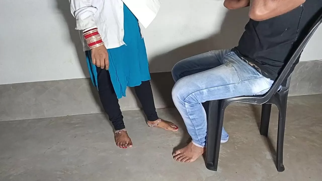 Naresh Ki Sexy Video - Hospital Me Nurse Ko Patakar Vahi Chair Par Chod Diya watch online