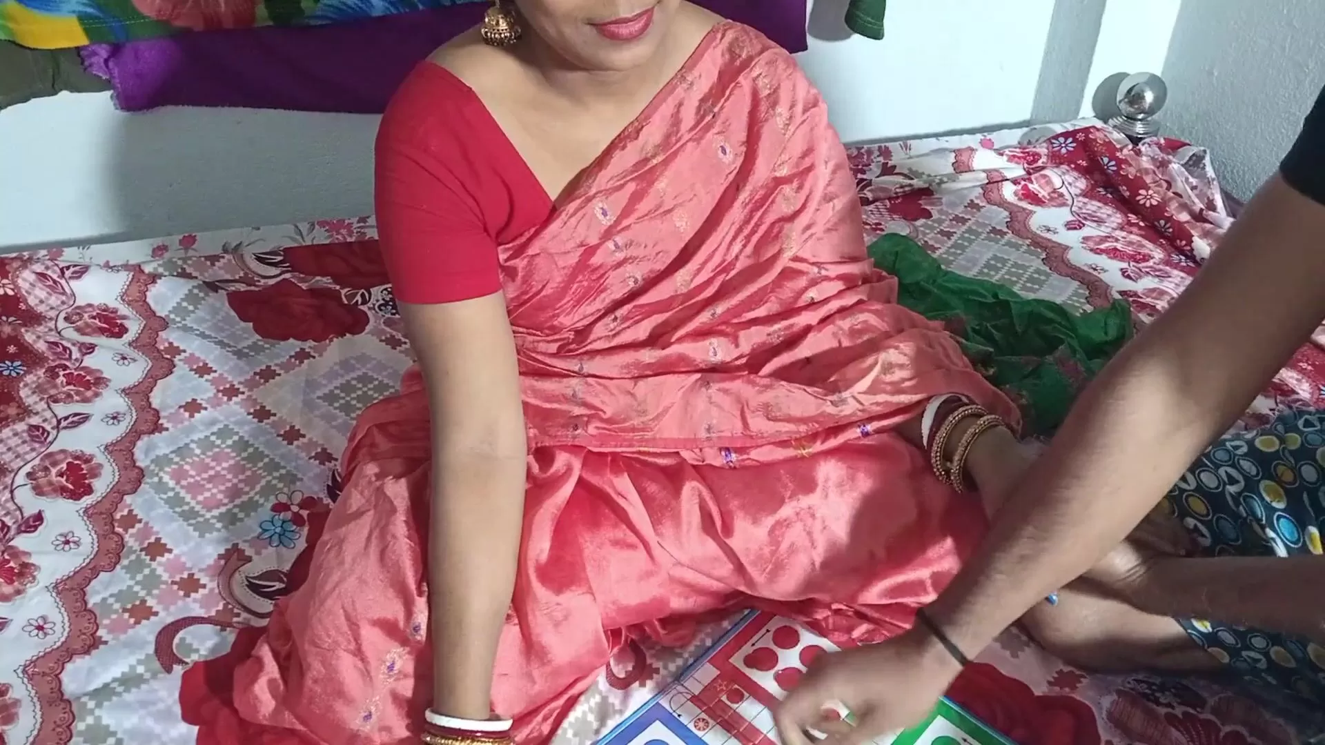 Cut Vabi Com - Bhabhi Ke Sath LUDO Khela or Choda Clear Hindi Voice Sex Video watch online