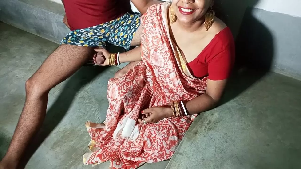 Bhabhi ne Suhagraat Kese Manate Hai Sikhaya - Indian Bengali Bhabhi Sex ver  en lÃ­nea