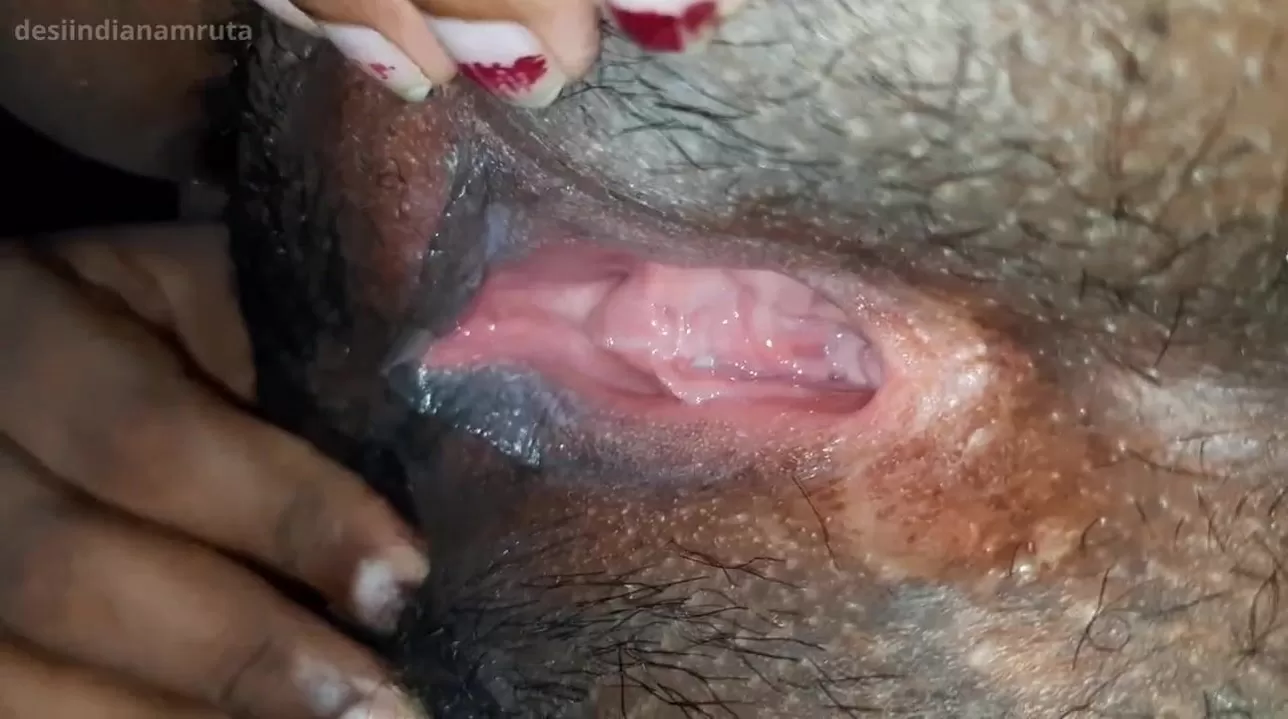 Desi Close Up Porn Mp4 - Pussy Asshole CLOSE UP. Desi Sexy Indian Cutie. Let's think how fortunate  we are. watch online