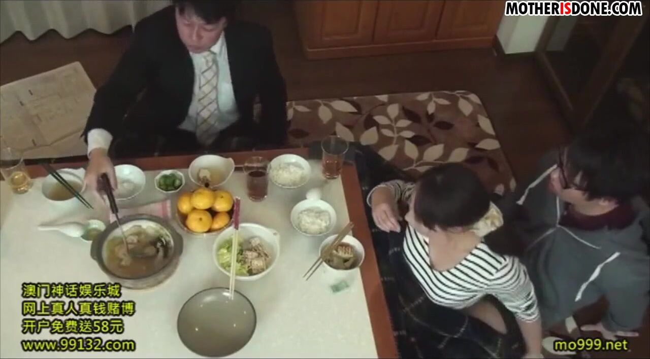 Mom Sex Dining Table - Japanese family dinner watch online