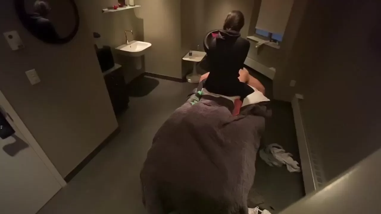 WMAF Asian Hotel Massage Ends with Happy ending Fuck watch online